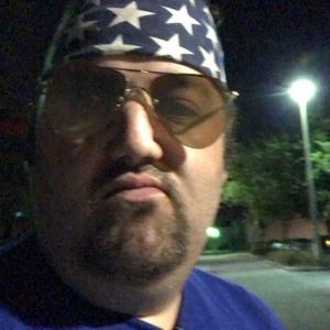 Meet your Posher, Evan